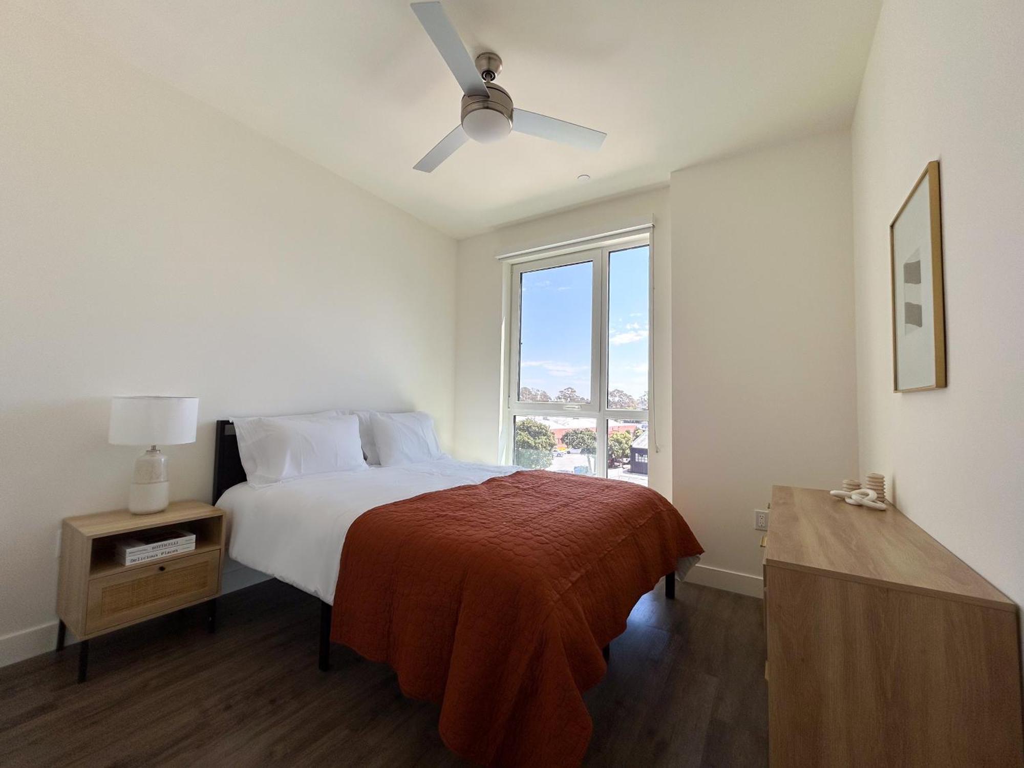 Trendy 2bd 2bth In Santa Monica! Apartment Los Angeles